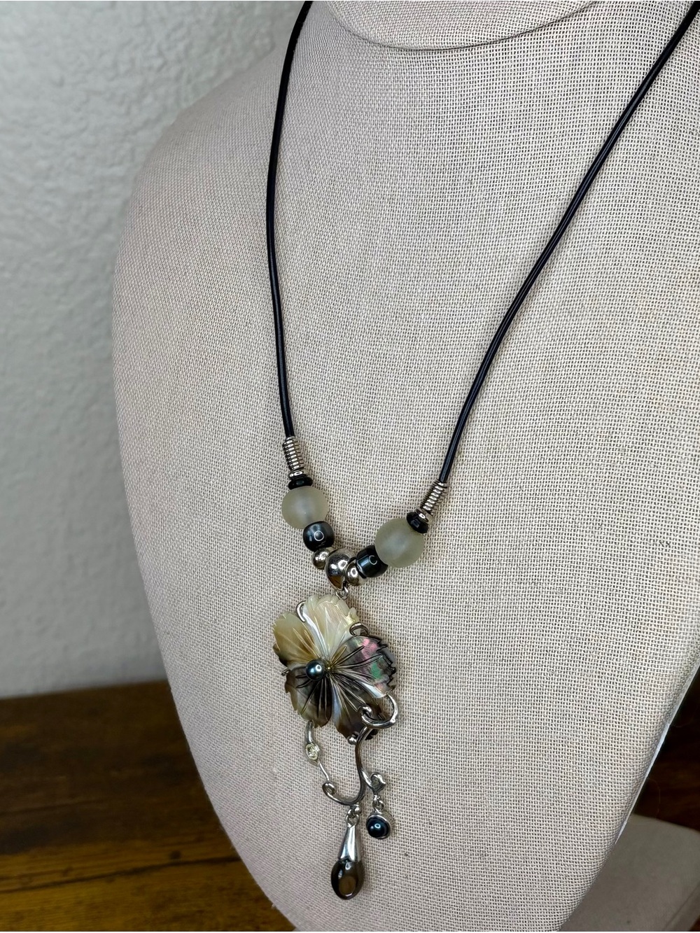 Artisan Mother of Pearl Flower Pendant Necklace on Black Cord - Picture 4 of 8